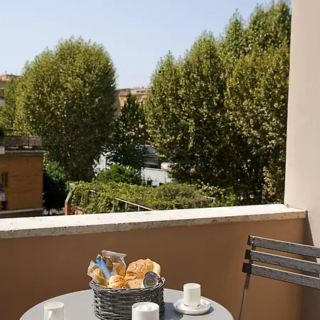 Le Cupole Bed & Breakfast 4*