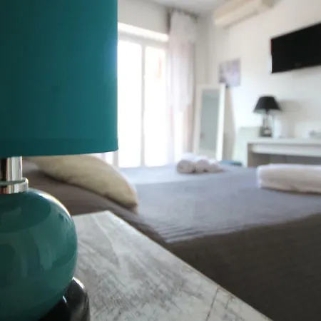 Le Cupole Bed & Breakfast 4*